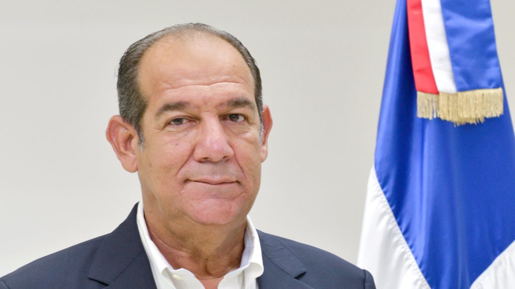 Viceministro de Costeros y Marinos deplora senador de La Vega desconozca veda para pesca de cangrejos